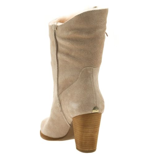 Womens Natural Lynda Boots 60870 by UGG from Hurleys